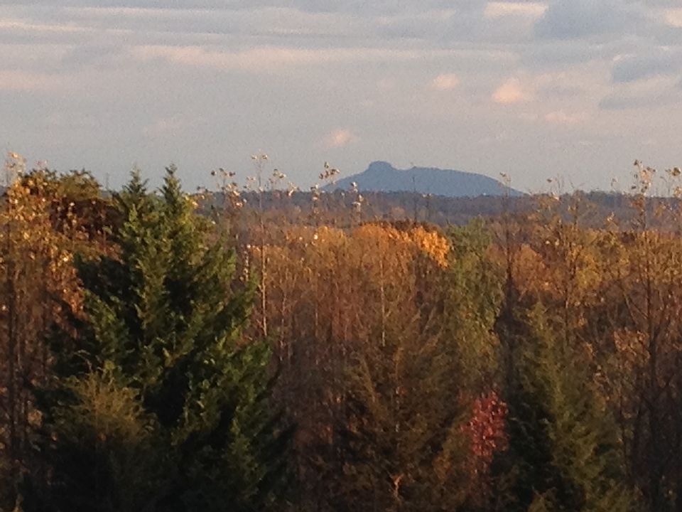 2nd image of 726 Country Club Rd