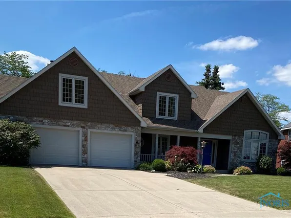 2080 Willow Bay Dr, Defiance, OH 43512