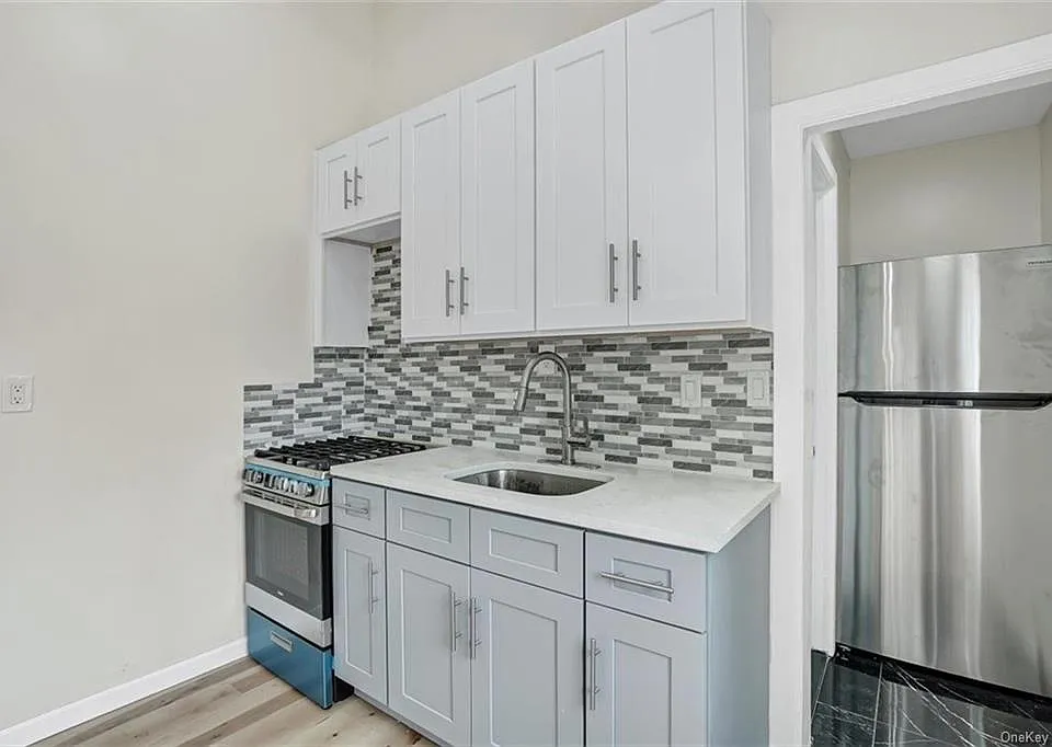 246 Orchard Dr