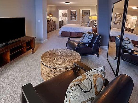 Master suite