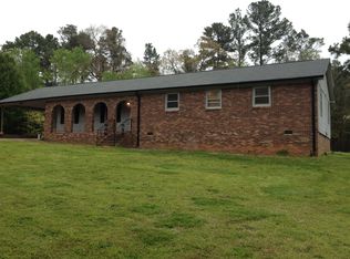 221 Redwood Dr, Easley, SC 29642