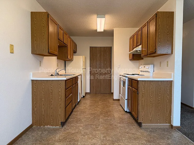 3302 12th St S #305 — Photo 2