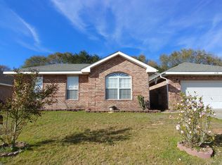 2178 Hagood Loop, Crestview, FL 32536