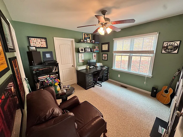 Bedroom 3 (or office)