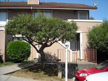 1st image of 2890 Redwood Pkwy APT 121