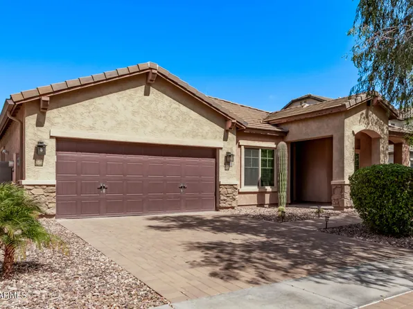 3044 E TRIGGER Way, Gilbert, AZ 85297