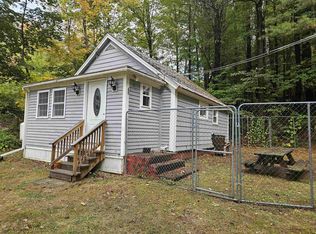 25 Dartmouth St, Claremont, NH 03743