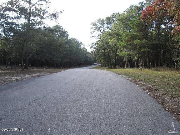 2nd image of 651 Pelican Cir SE