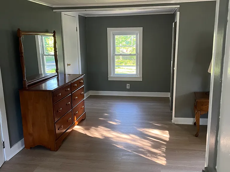 803 Park Dr — Photo 12
