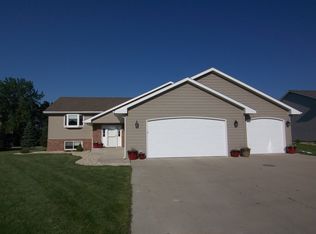 409 Powderhorn Pass, Brookings, SD 57006