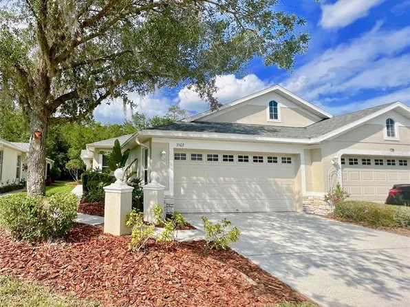 3502 Chapel Creek Cir, Zephyrhills, FL 33544