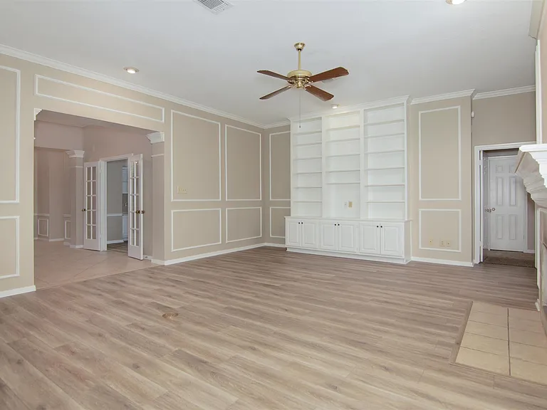 15118 Greenleaf Ln — Photo 14