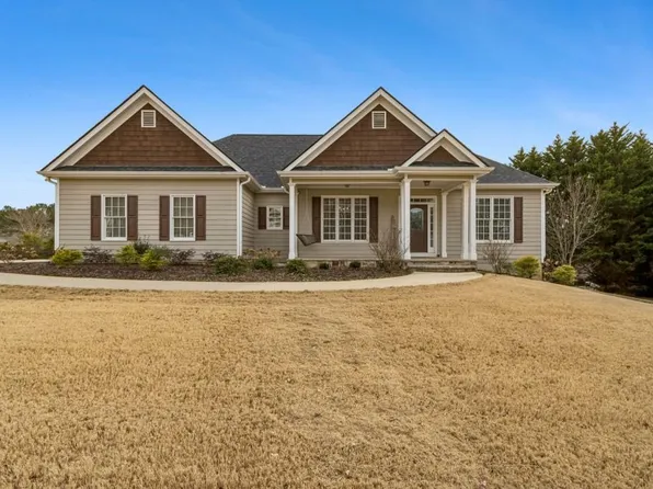 5223 Hampton Mill Dr, Flowery Branch, GA 30542