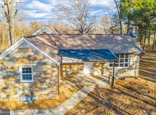 8405 Buckland Mill Rd, Gainesville, VA 20155