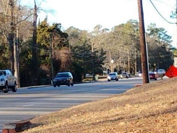 4th image of 2123 4th Ave