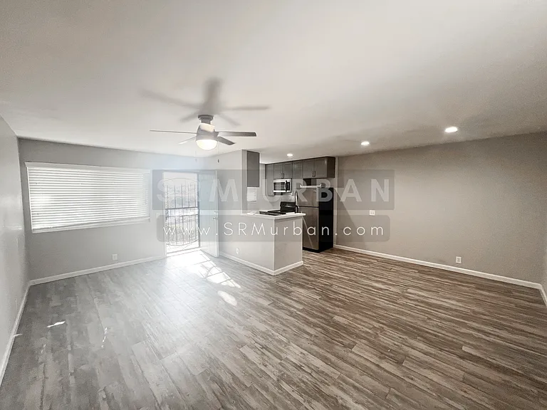 3209 Meade Ave #4 — Photo 1