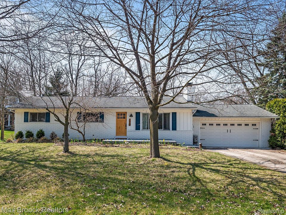 1st image of 1824 Elsie Dr