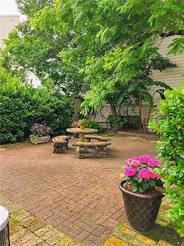 1463 Annunciation St #B — Photo 23