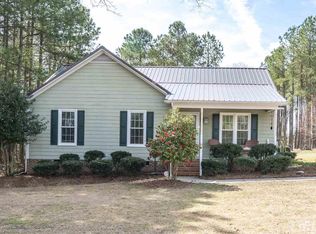 927 Wagstaff Rd, Fuquay Varina, NC 27526