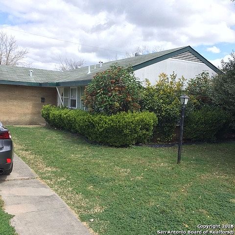 1st image of 139 Creath Pl