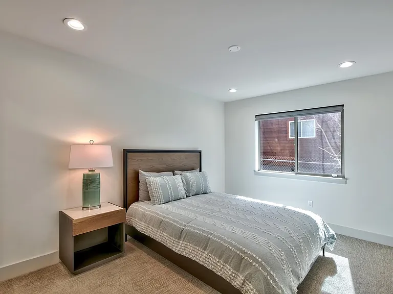 1012 Boulder Mountain Ct — Photo 18
