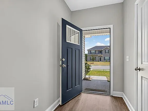 589 Meloney Dr — Photo 4