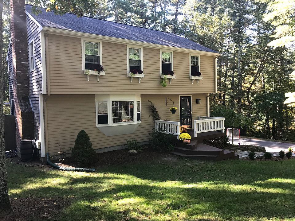 1st image of 62 Duxborough Trl