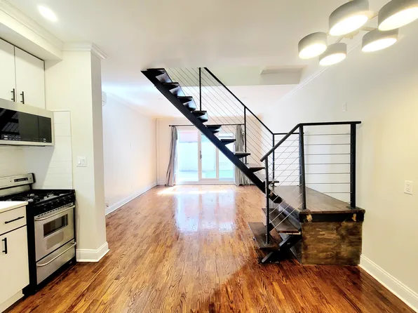 26 Saint Marks Pl #Grc, New York, NY 10003