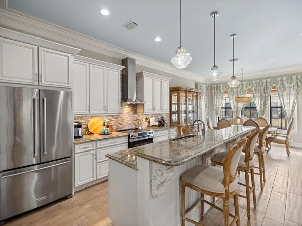 1976 Baytowne Loop, Miramar Beach, FL 32550