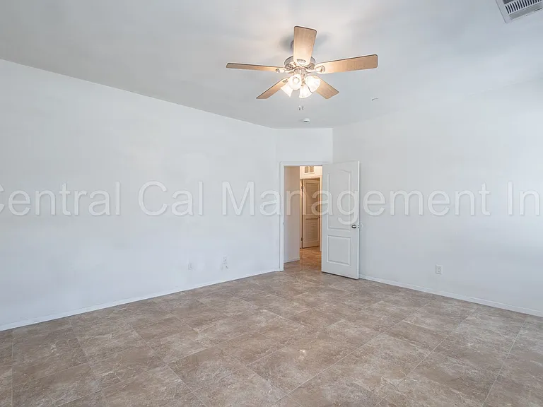 602 Voorhies Ln — Photo 12