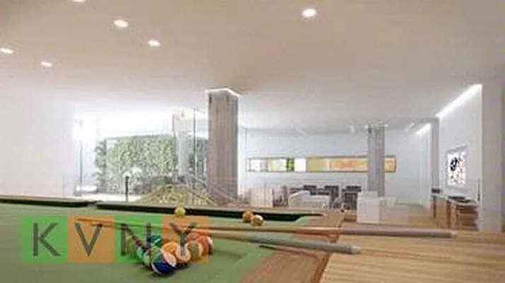 Sold by KVNY Soho | media 4