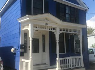 29 8th St, Hudson, NY 12534