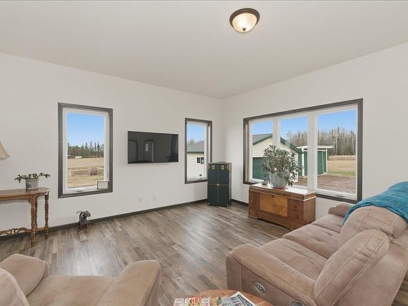 3rd image of 6152 Homestead Rd
