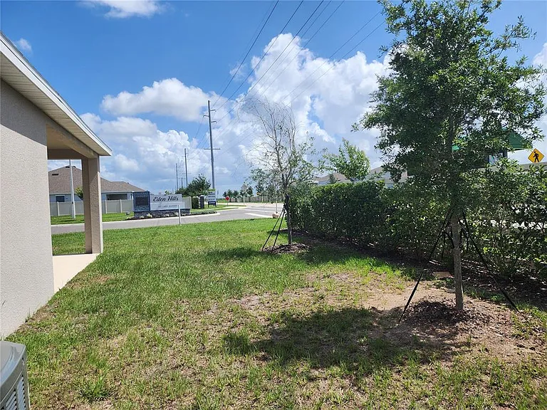708 Griffon Ave — Photo 22