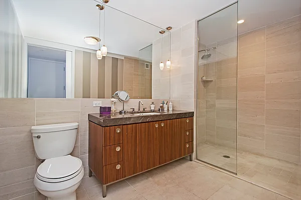 Sold by VESNA REALTY | media 8