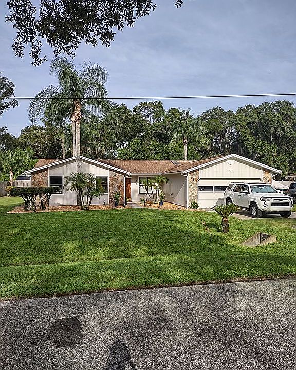 1st image of 920 Fruitwood Dr