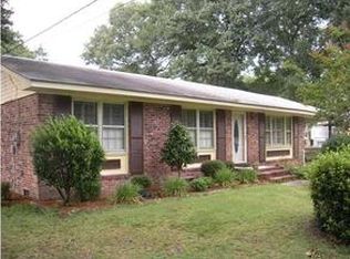 113 Azalea Dr, Walterboro, SC 29488