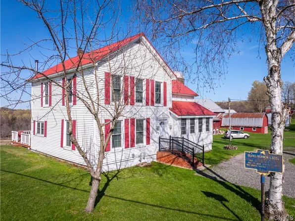 1145 Cedarville Rd, Frankfort, NY 13340