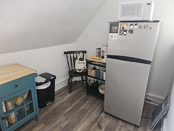 5th image of 902 N 64th St Floor 3