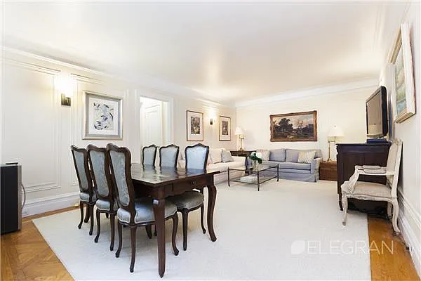 Sold by (Legacy) Elegran | media 1