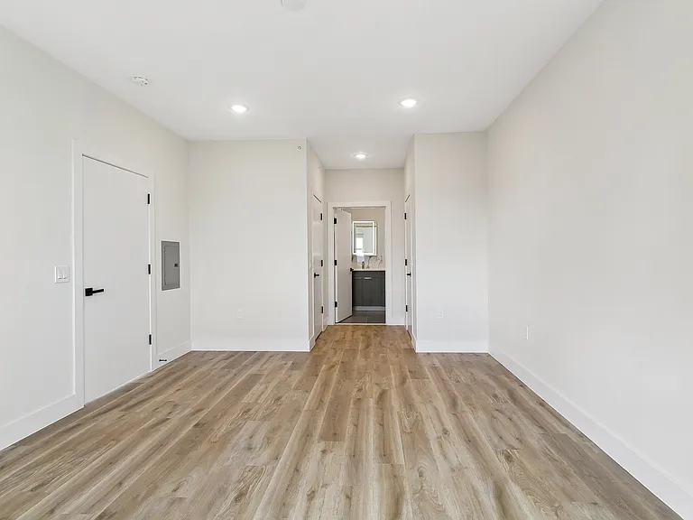 582 66th Street — Photo 14