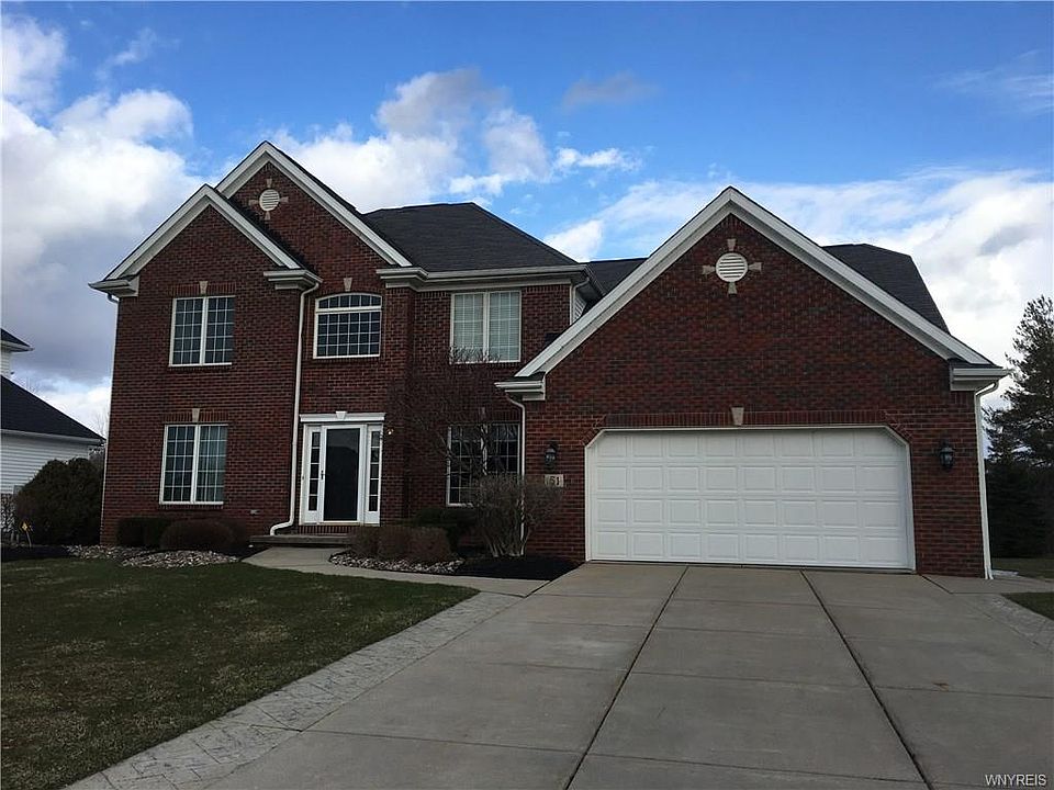1st image of 51 Sussex Ln