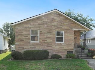 236 Center St, Auburn, IN 46706