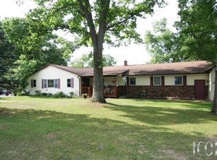 10710 Roy Dr, Greenville, MI 48838