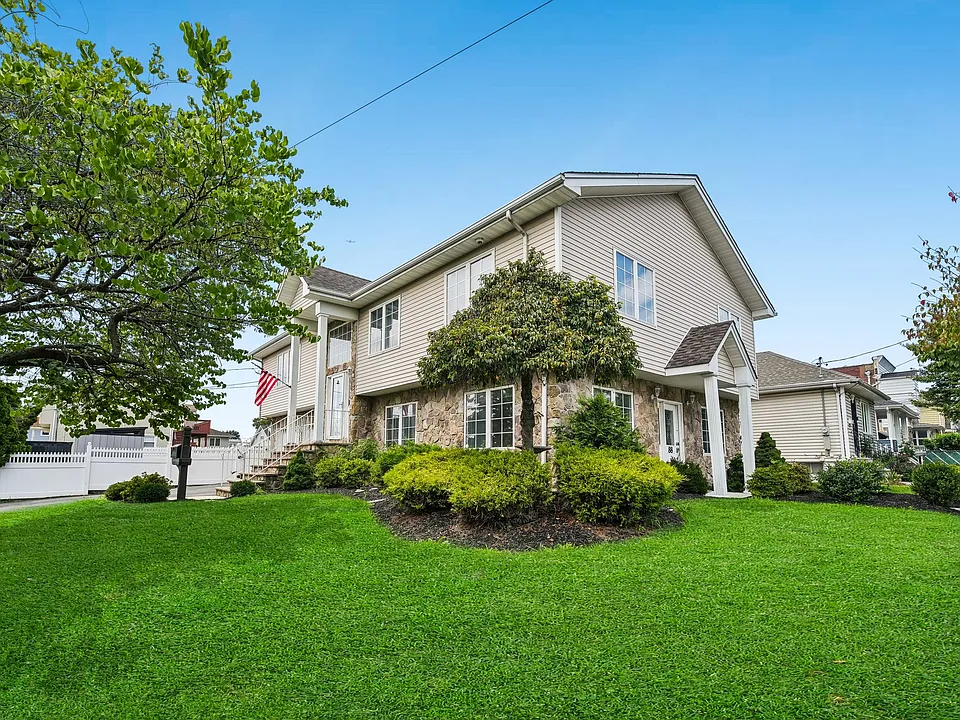 88 Avenue A