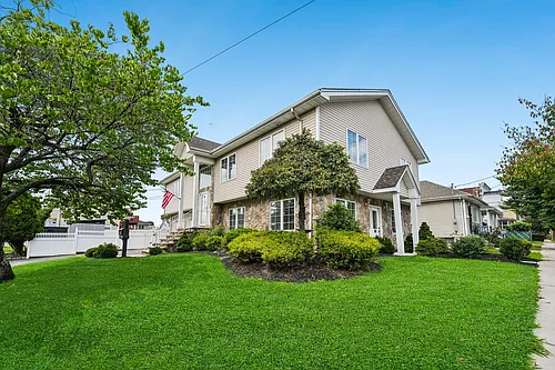 88 Avenue A Photo 1