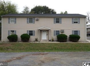 36 W Glebe Ave, Newville, PA 17241