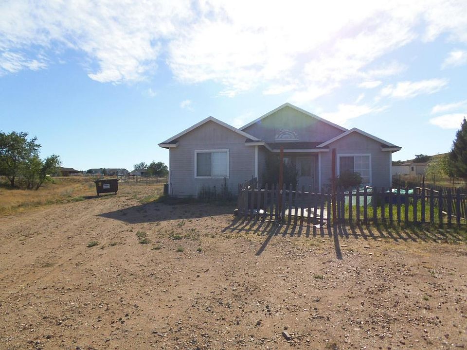 2nd image of 2820 N Apache Dr #2