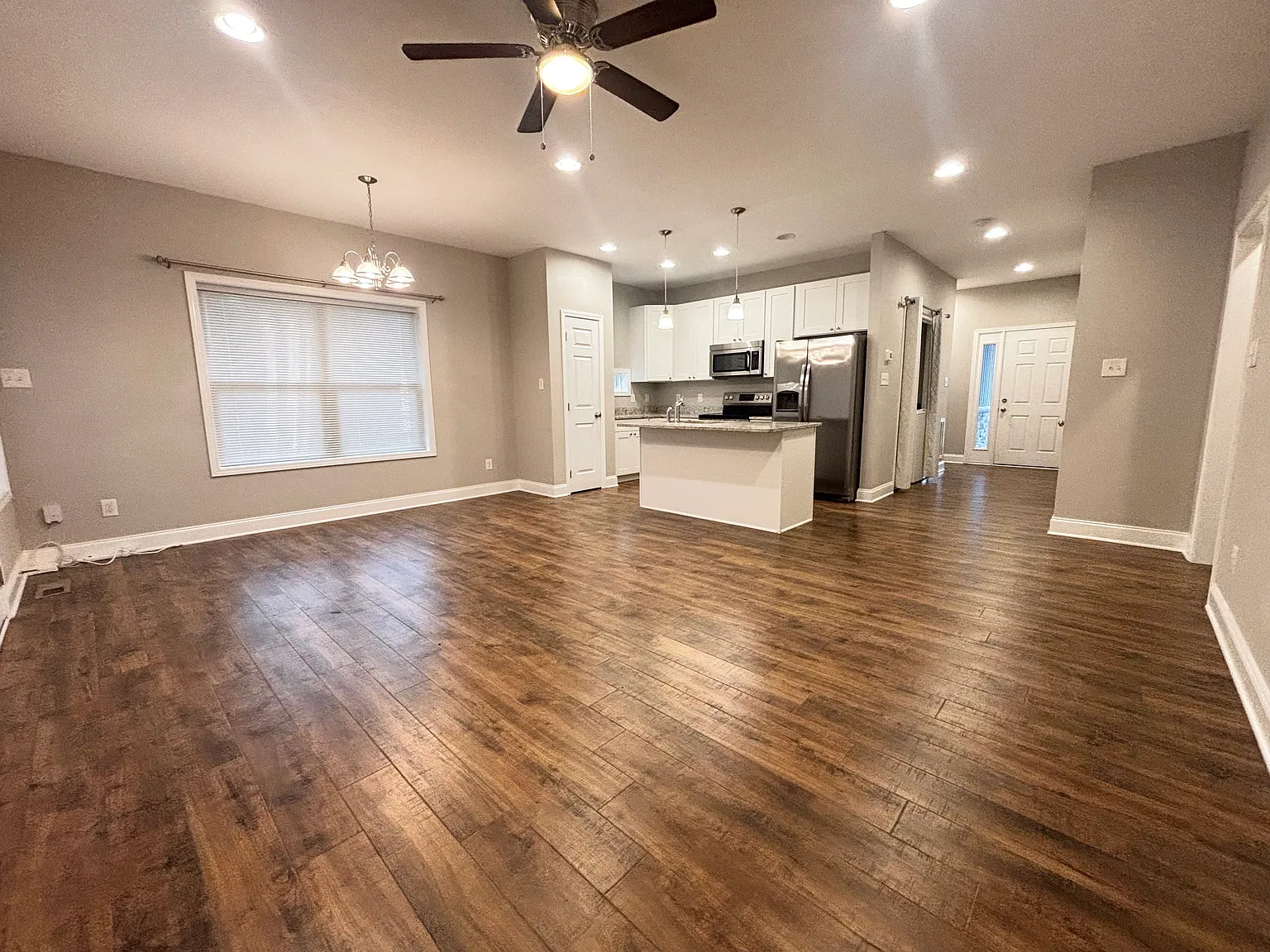 4508 Charlie Haun Dr — Photo 2