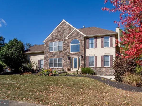 113 Rugby Dr, Langhorne, PA 19047